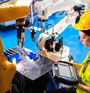 /-/media/images/news/2025/11/modernengineer_listing.ashx?h=300&w=290&hash=CD1D2968EACB3292F31F94015DAA688C